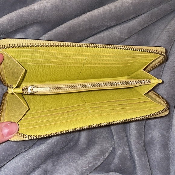 Pale Yellow Coach Wallet - Picture 3 of 4